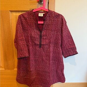 Aryaki Women’s Large Red Zigzag Pattern Tunic
